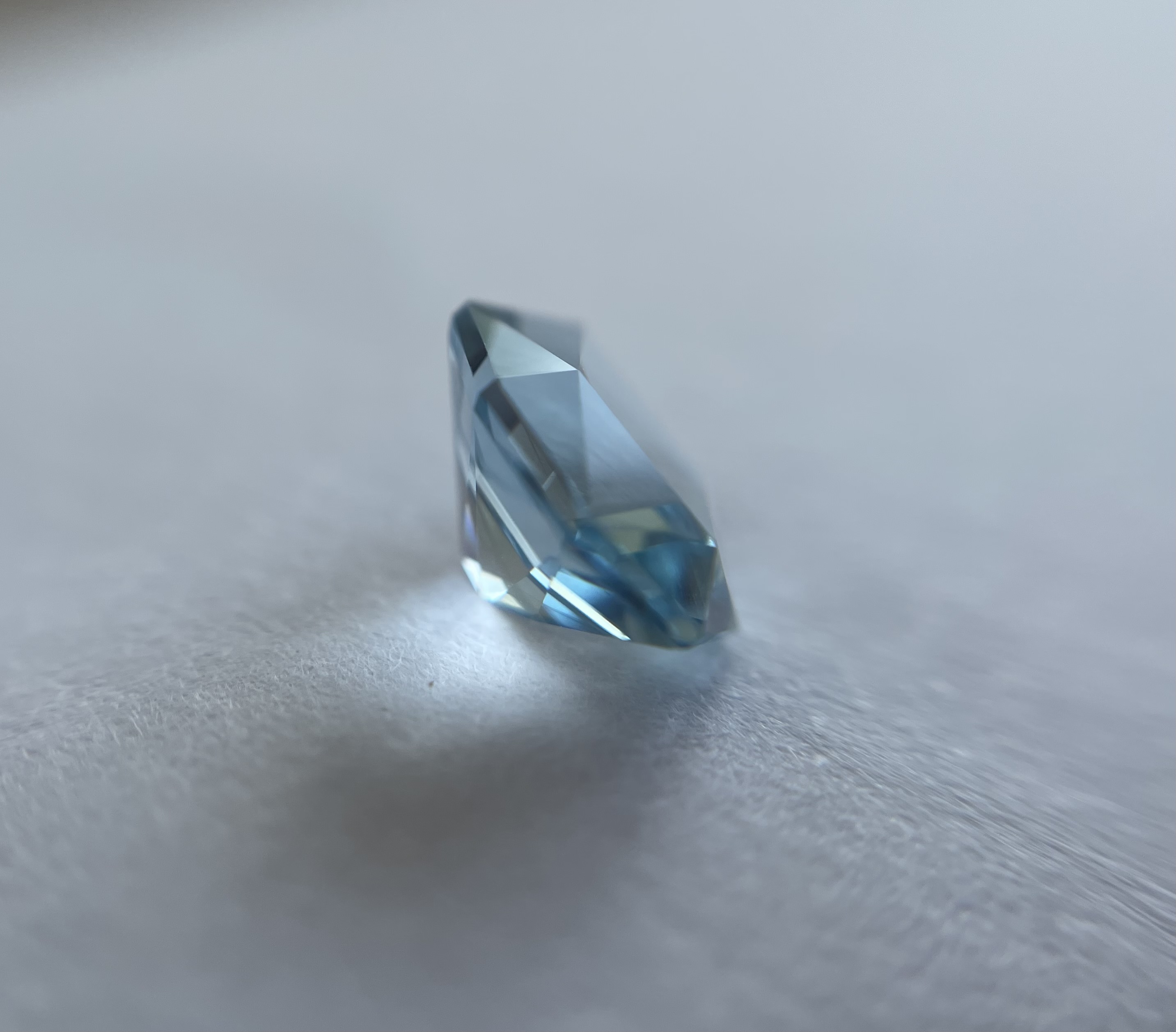 Aquamarine 1.1 ct.