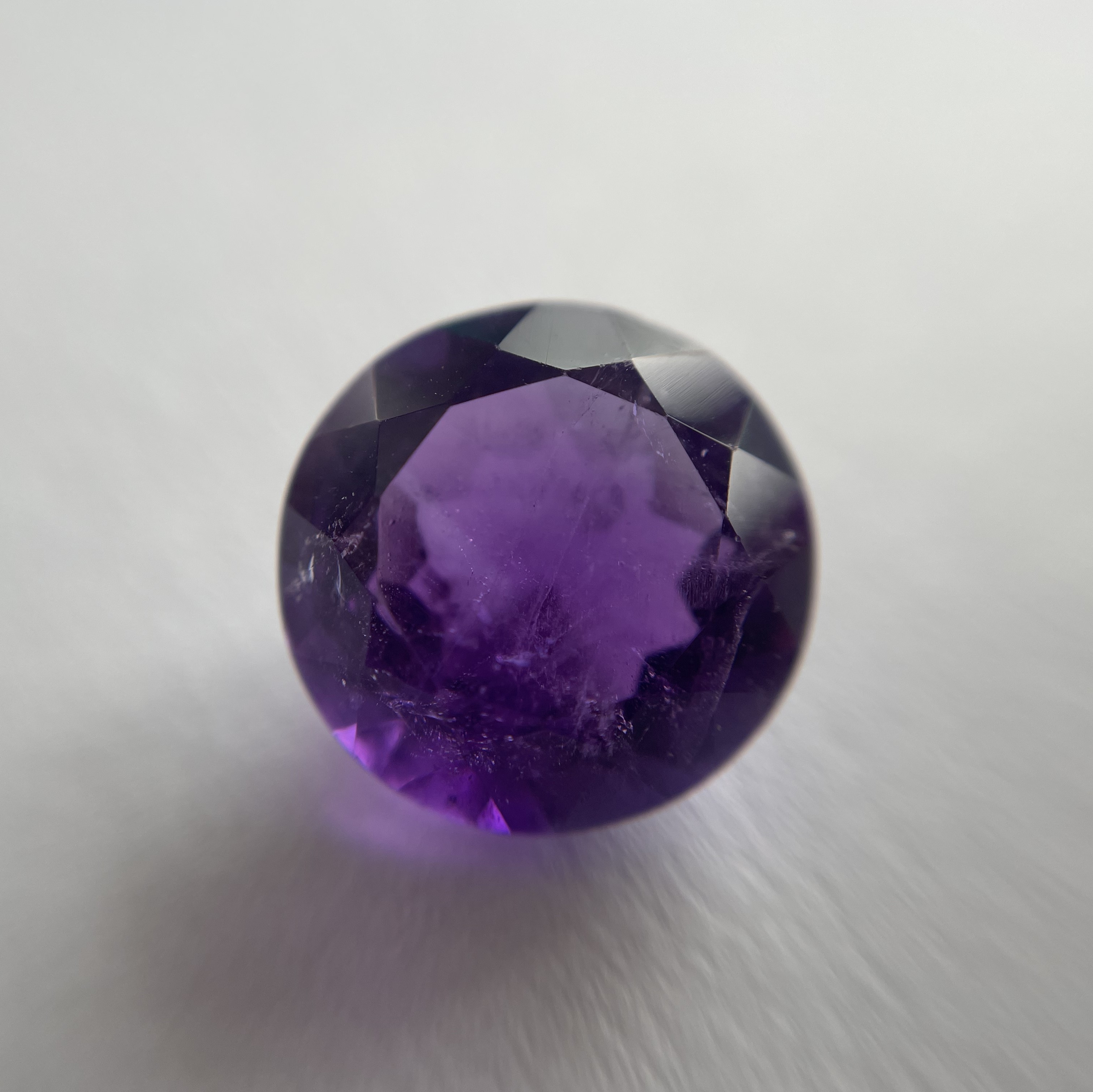 Amethyst 5.7 ct.