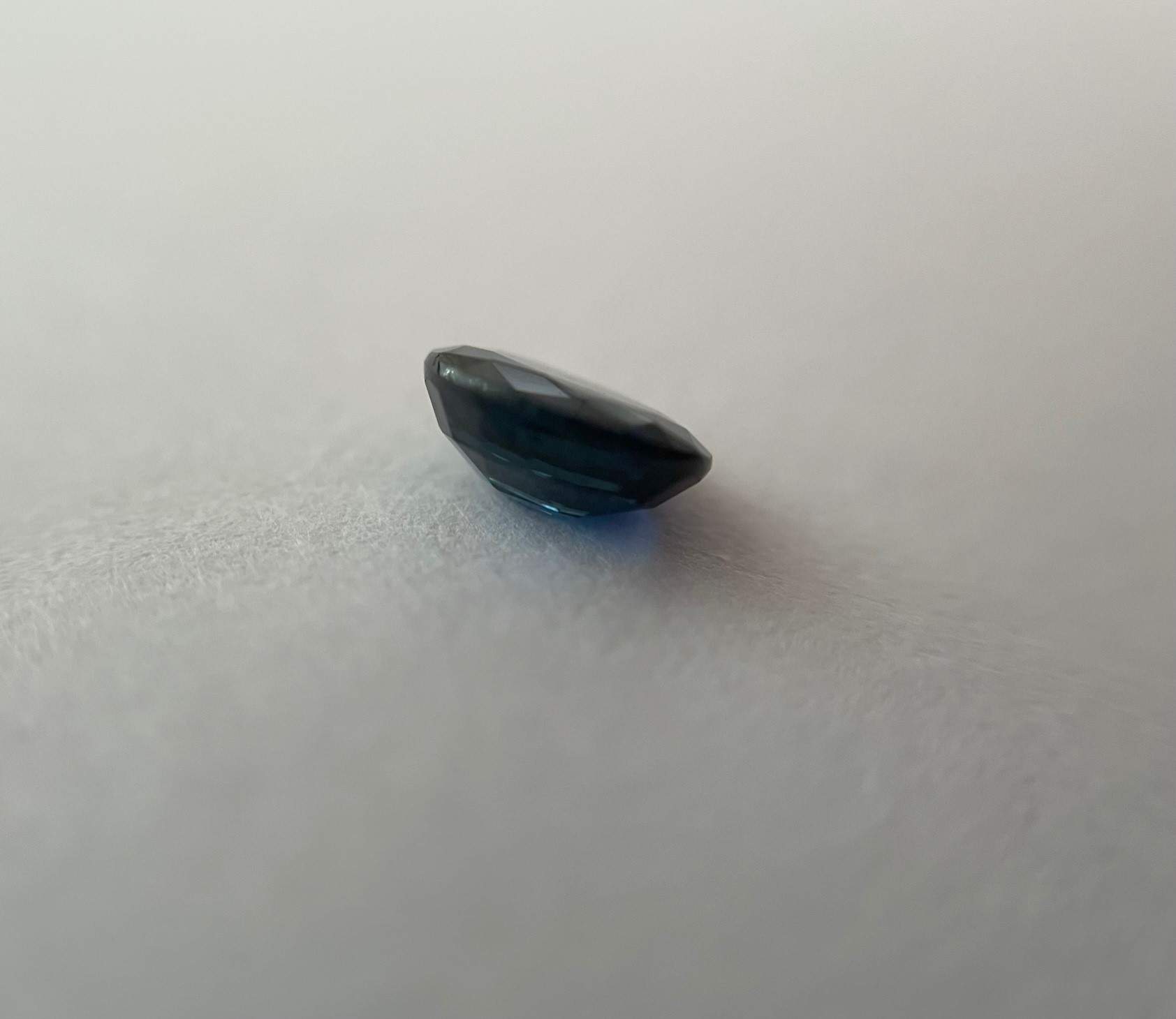 Sapphire 0.75 ct.