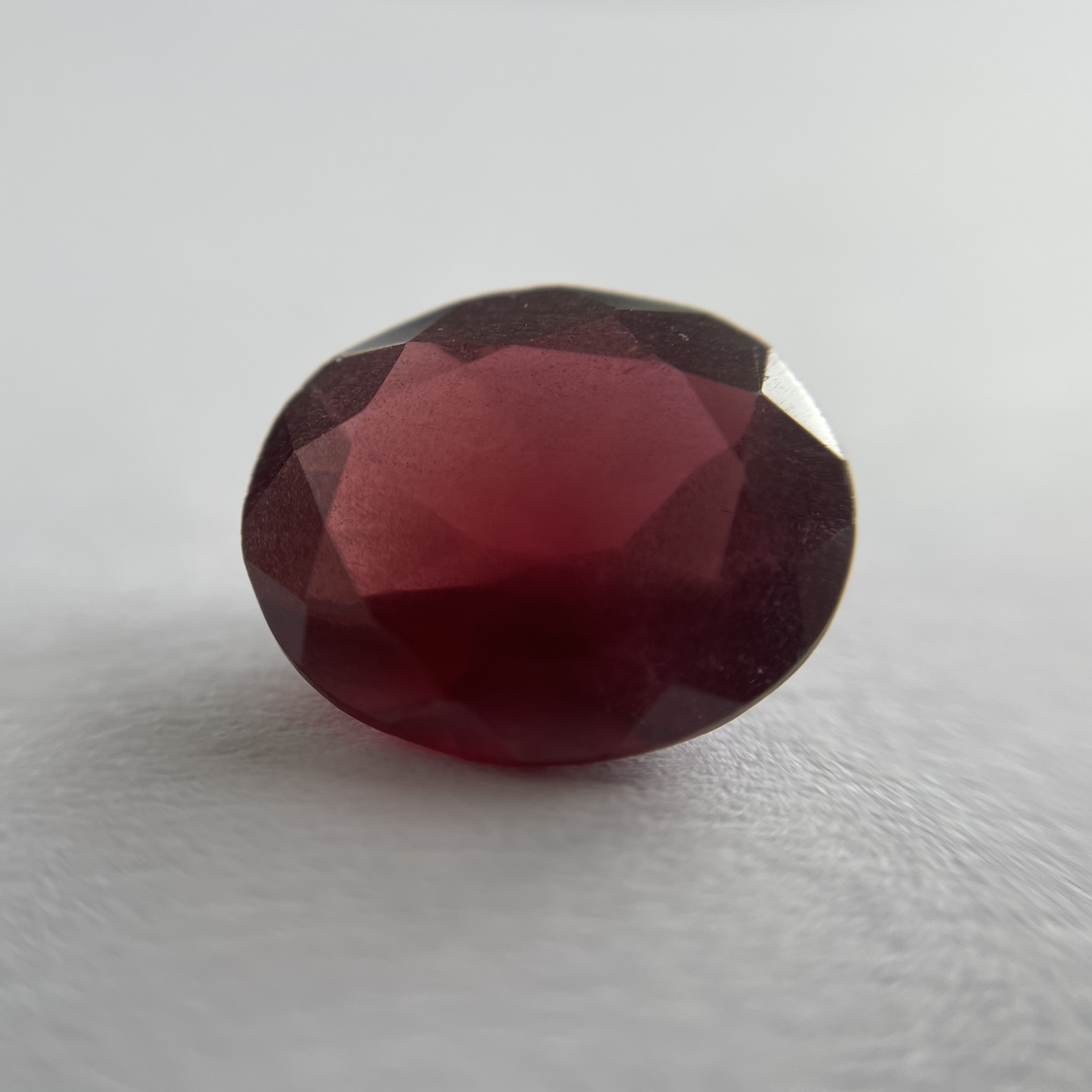 Garnet 5 ct.