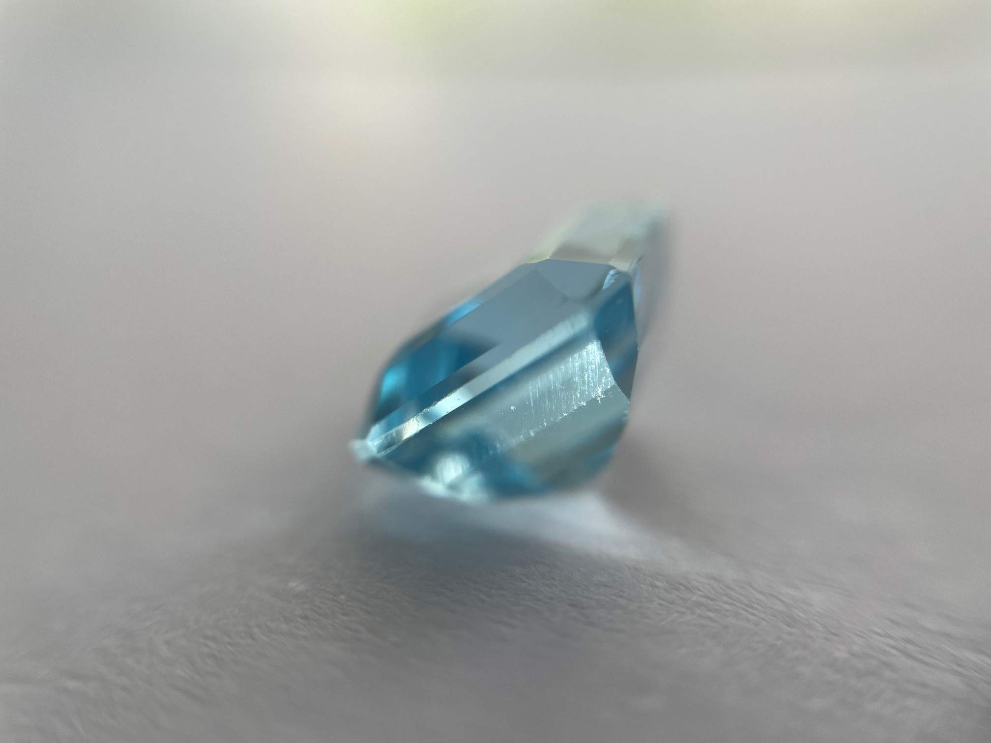 Topaz 5.2 ct.