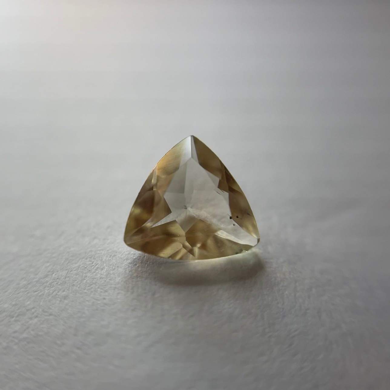 Oregon Sunstone 0.6 ct.