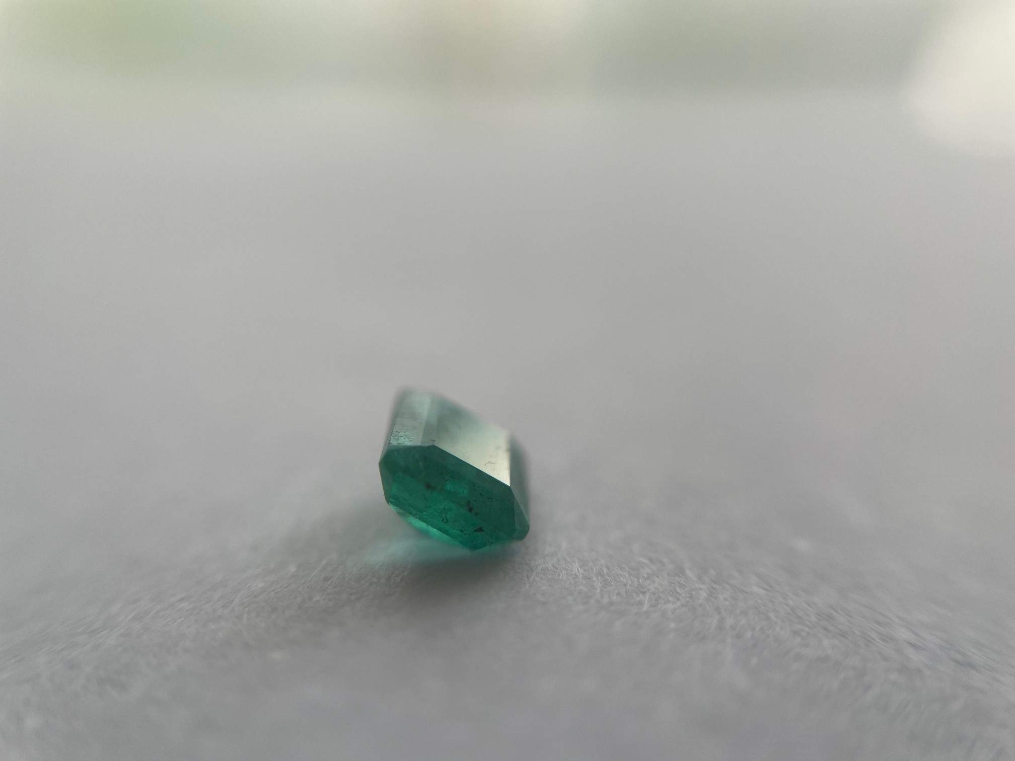 Emerald 0.38 ct.