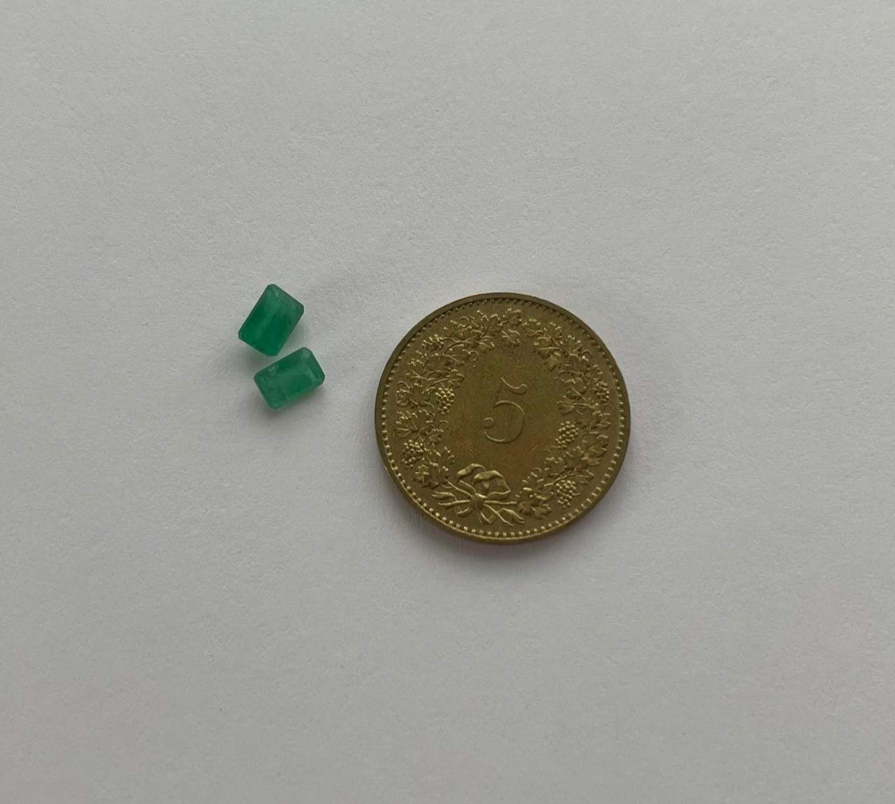 Emeralds 0.44 ct.