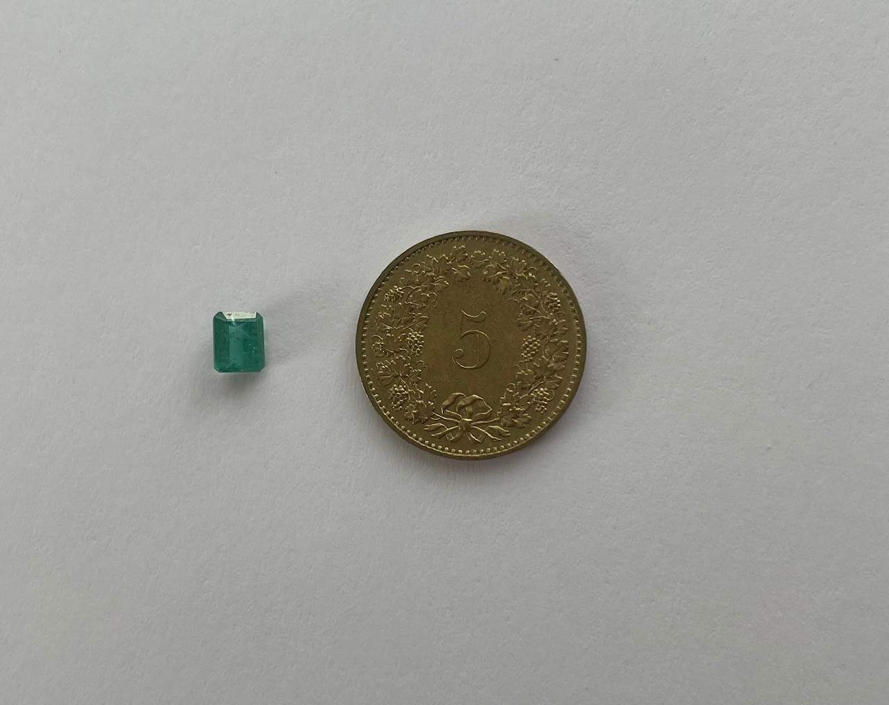 Emerald 0.38 ct.