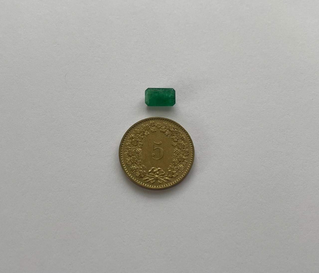 Emerald 0.69 ct.