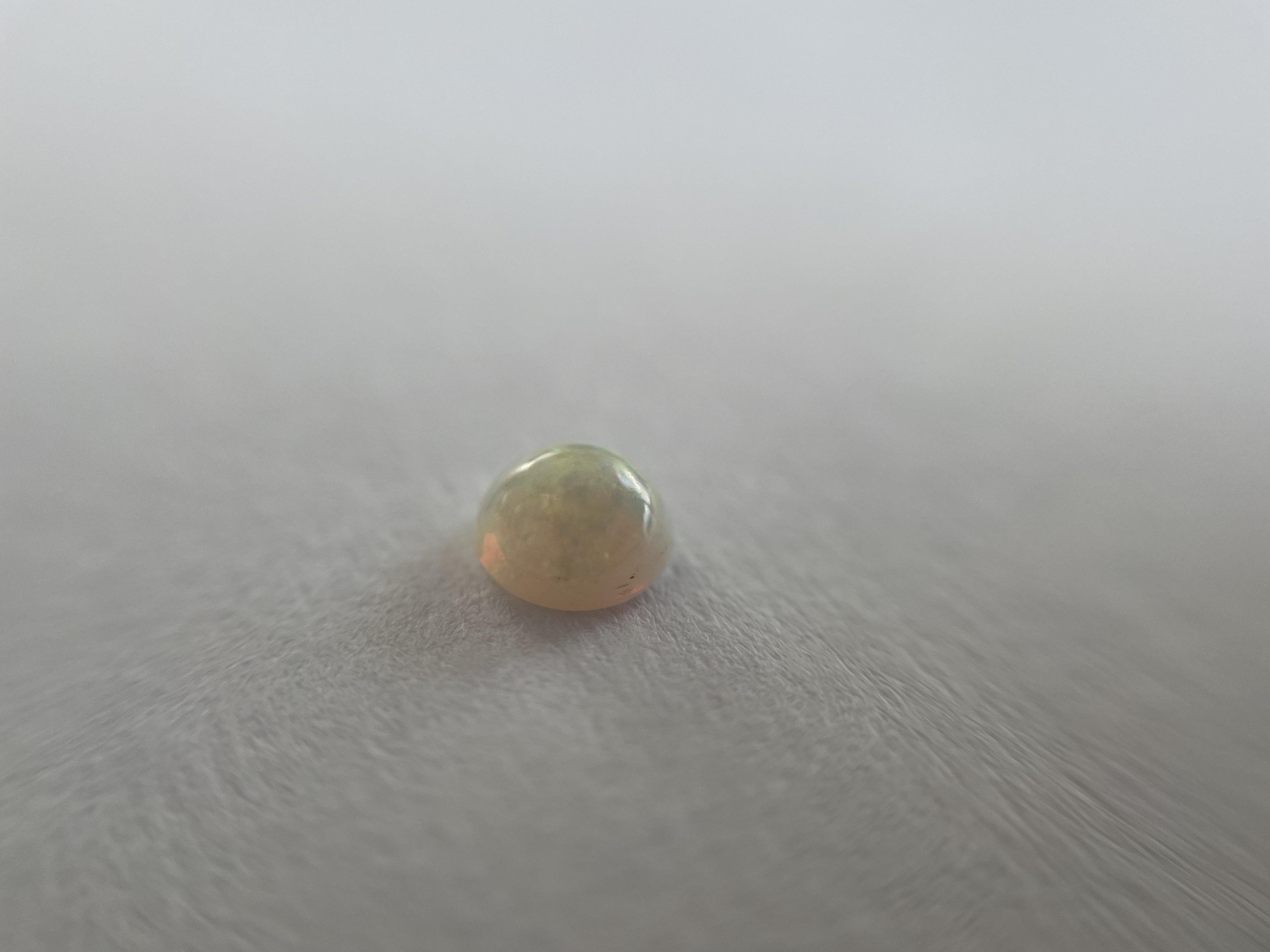 Opal 0.4 ct.