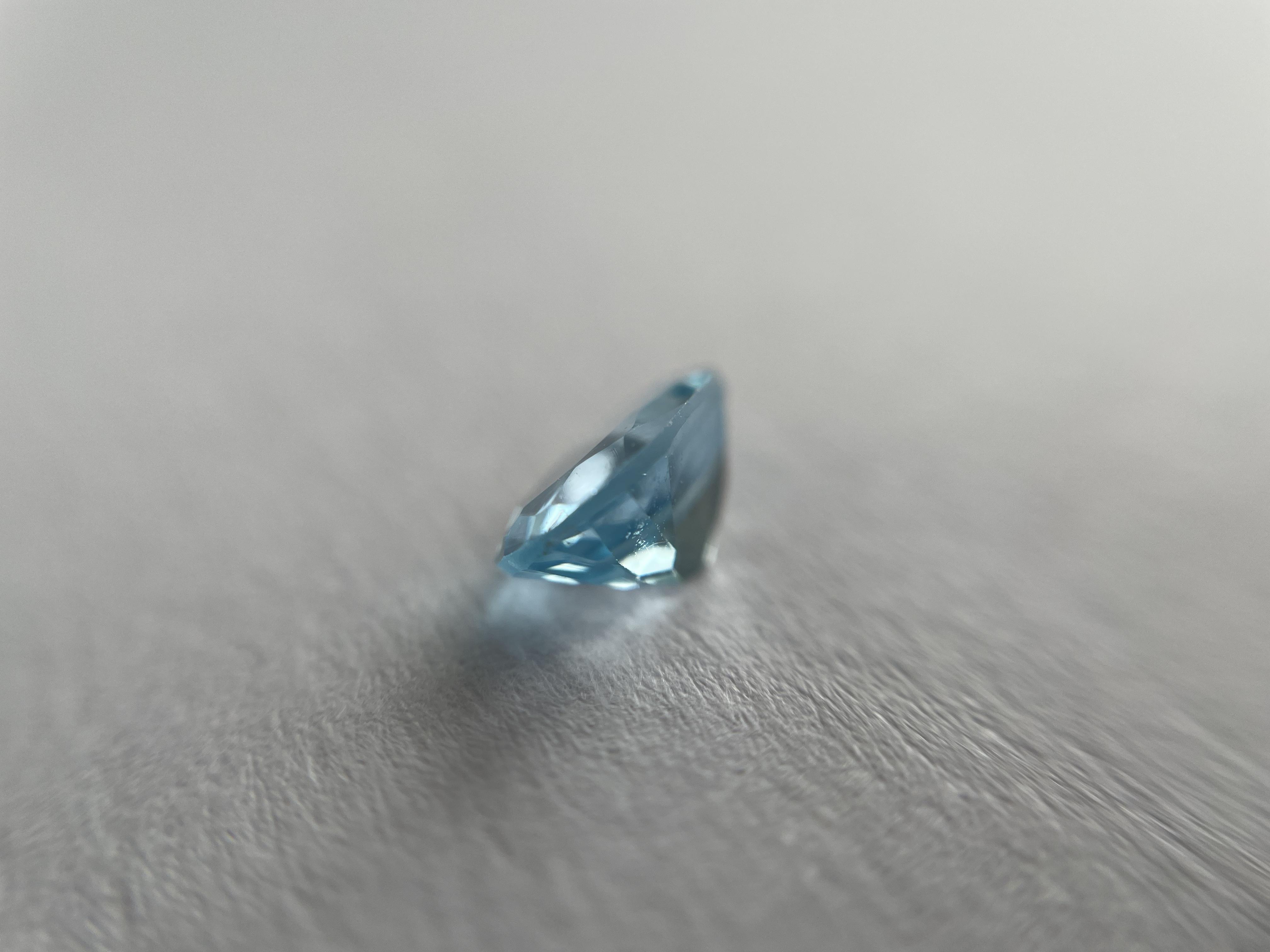 Topaz 0.96 ct.