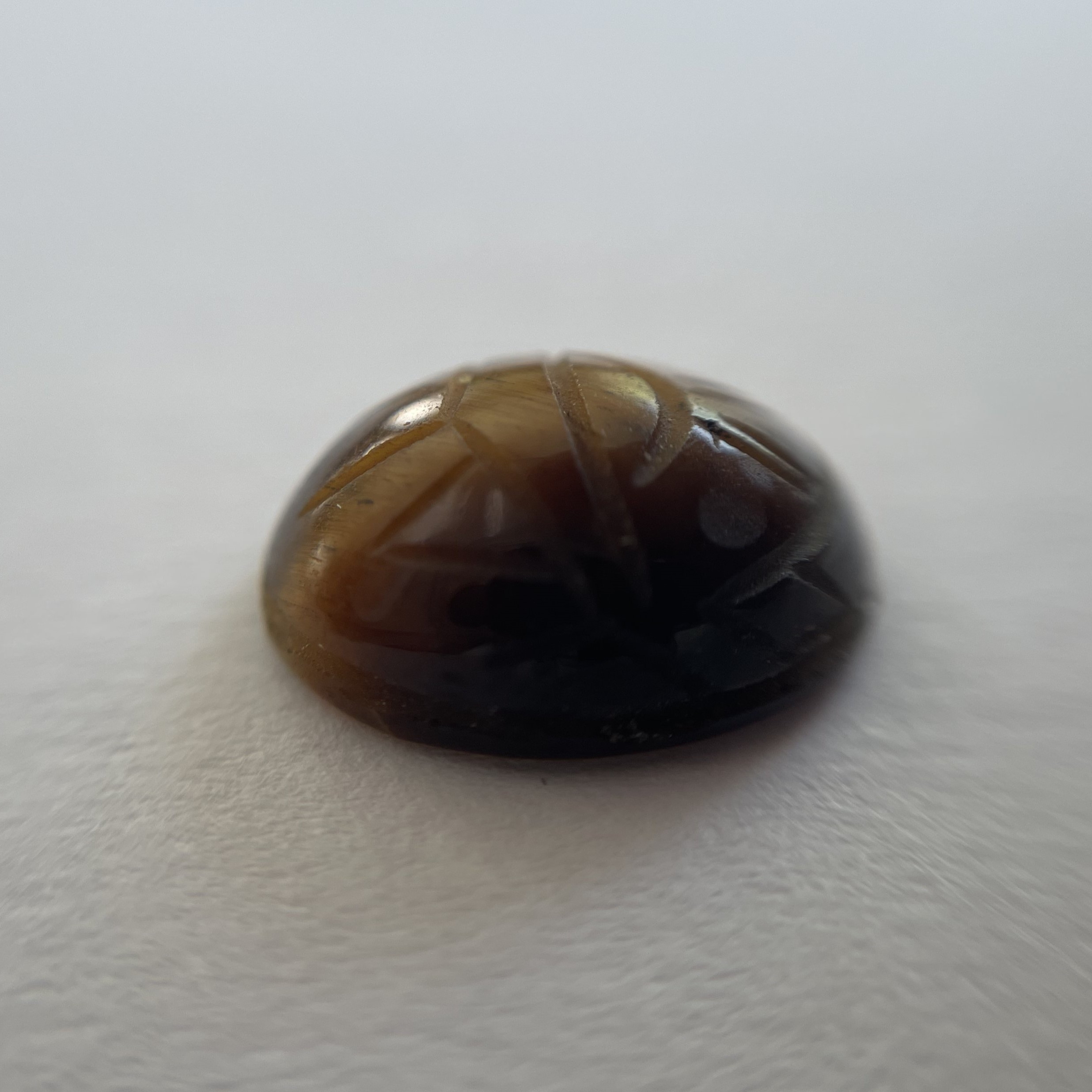 Tiger Eye 3.9 ct.