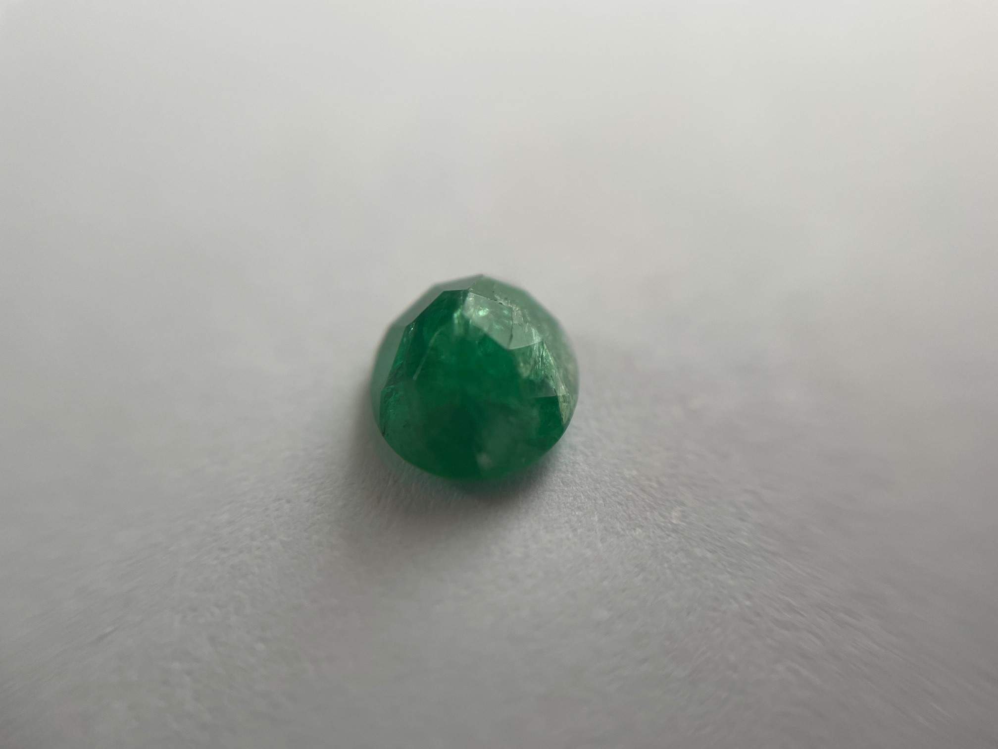 Emerald 1.2 ct.