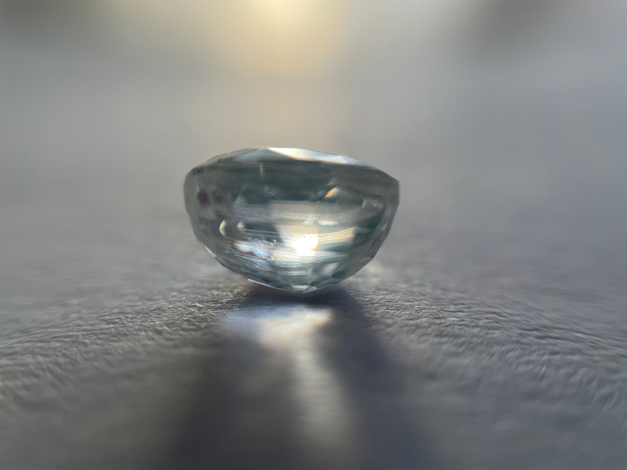 Zircon 3.2 ct.