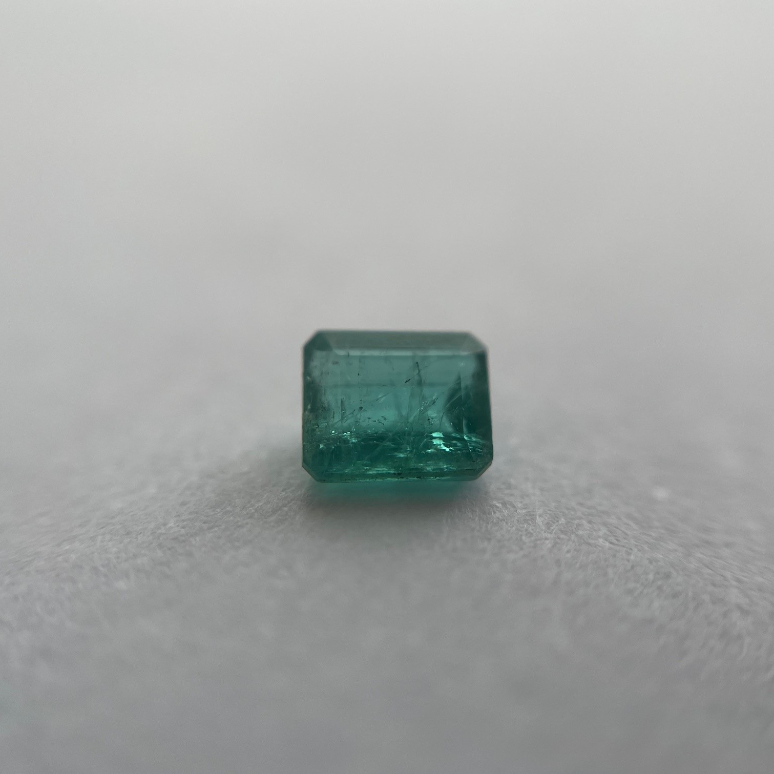 Emerald 0.38 ct.