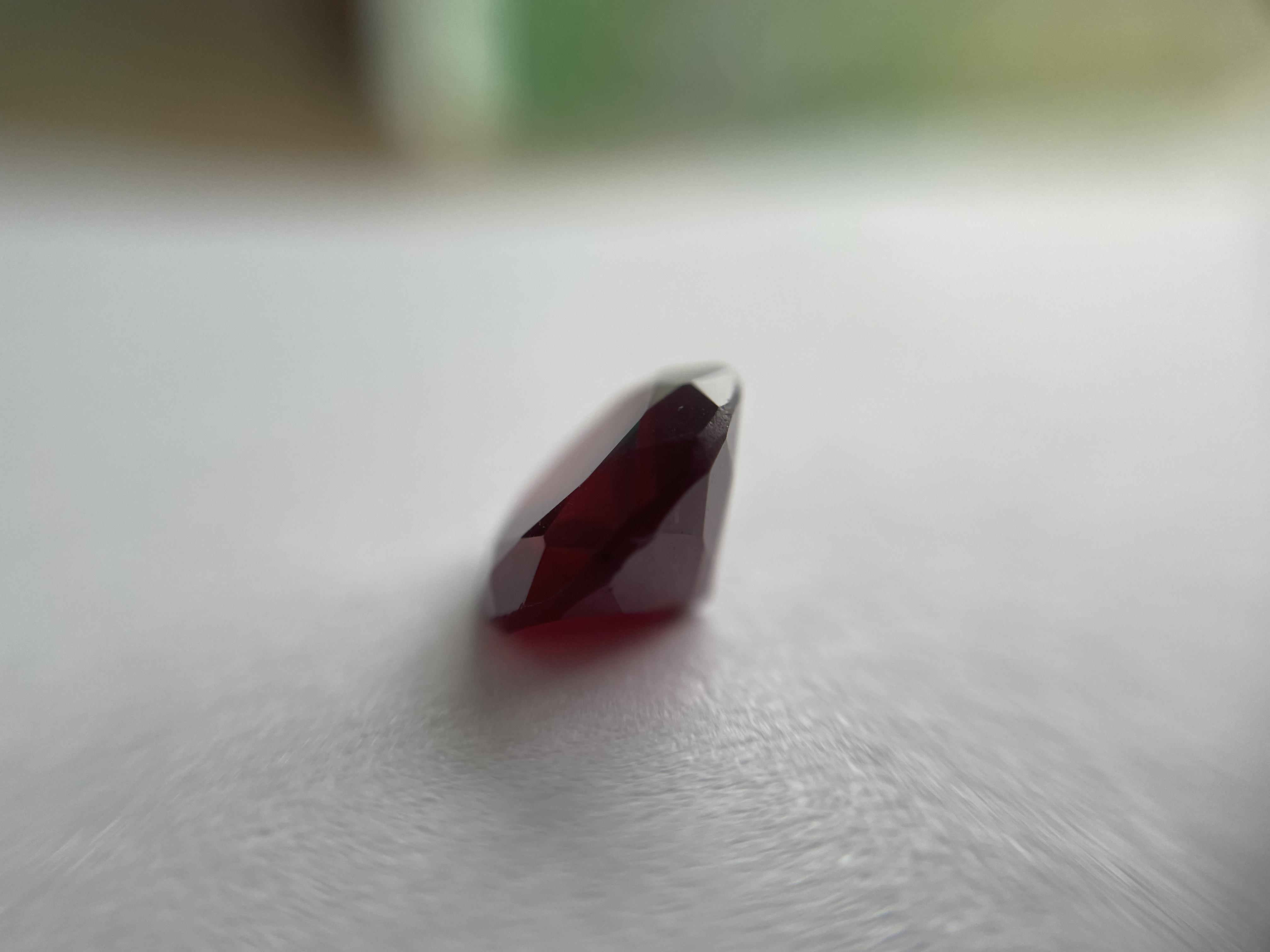 Garnet 5 ct.