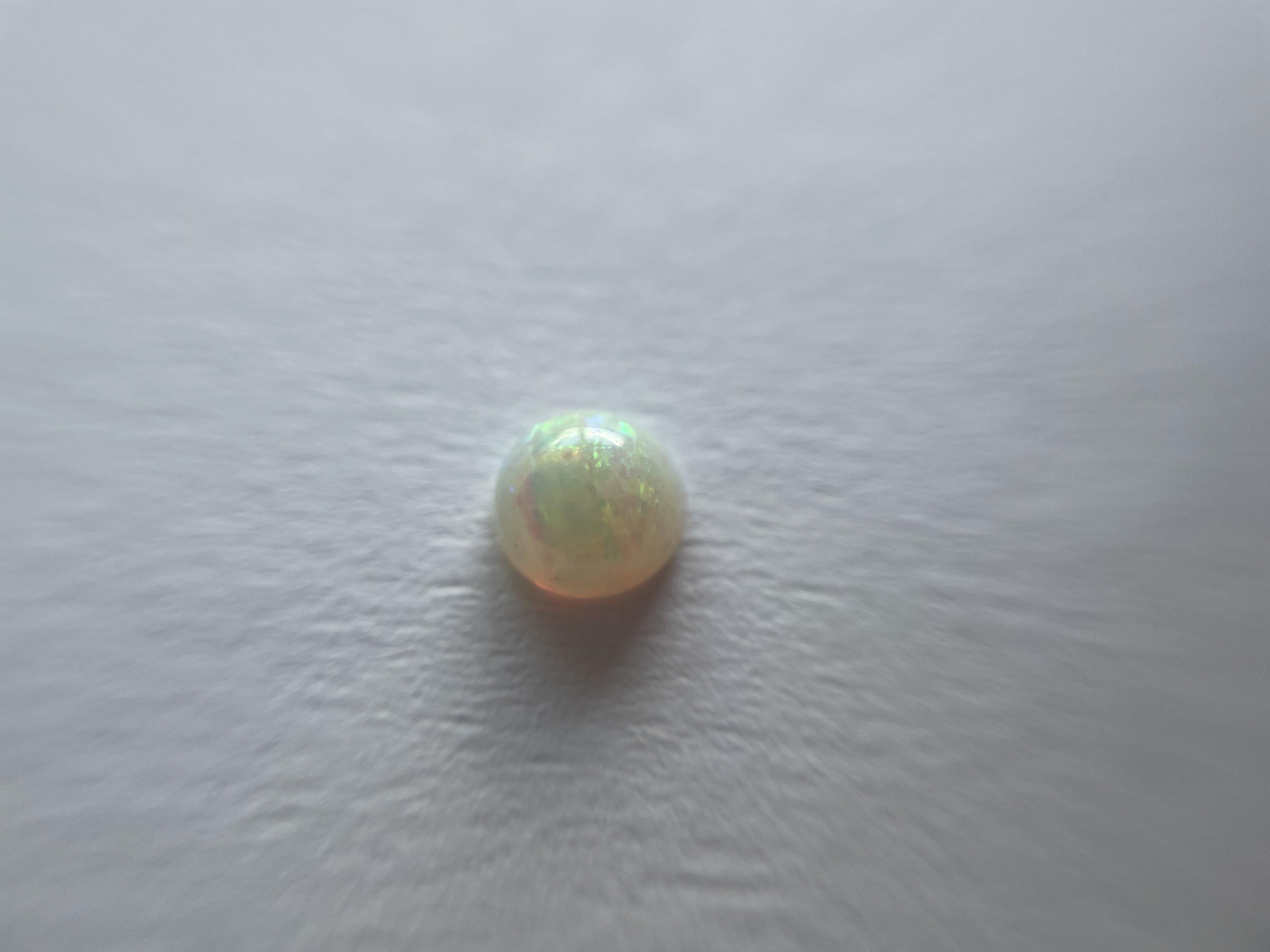 Opal 0.4 ct.