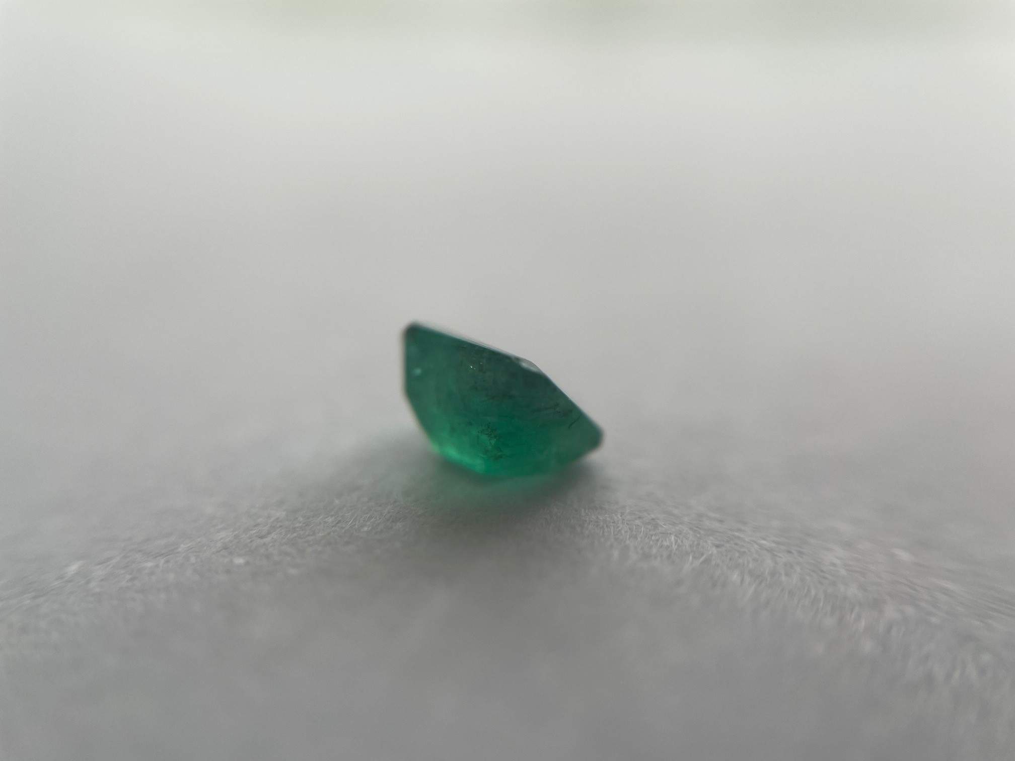 Emerald 0.42 ct.