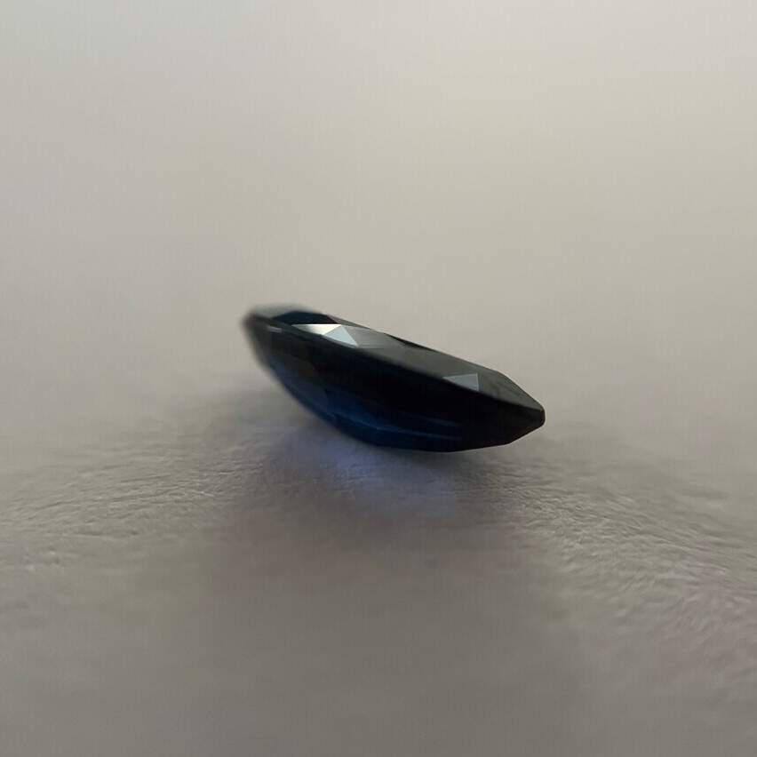 Sapphire 0.75 ct.