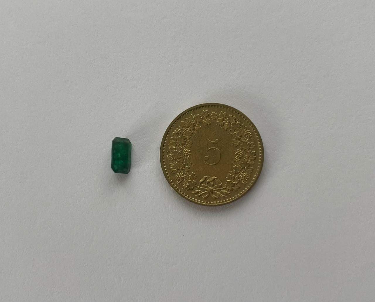 Emerald 0.46 ct.